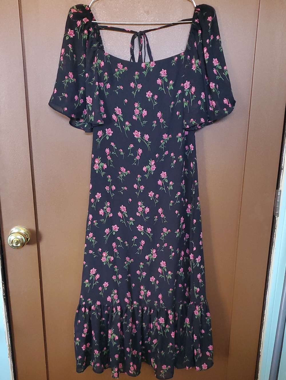 Black Floral Puff-Sleeve Maxi Dress - Pink Rose Print